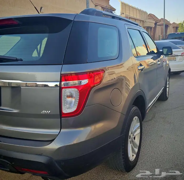 فورد اكسبلورر 2013 مالك اول 7