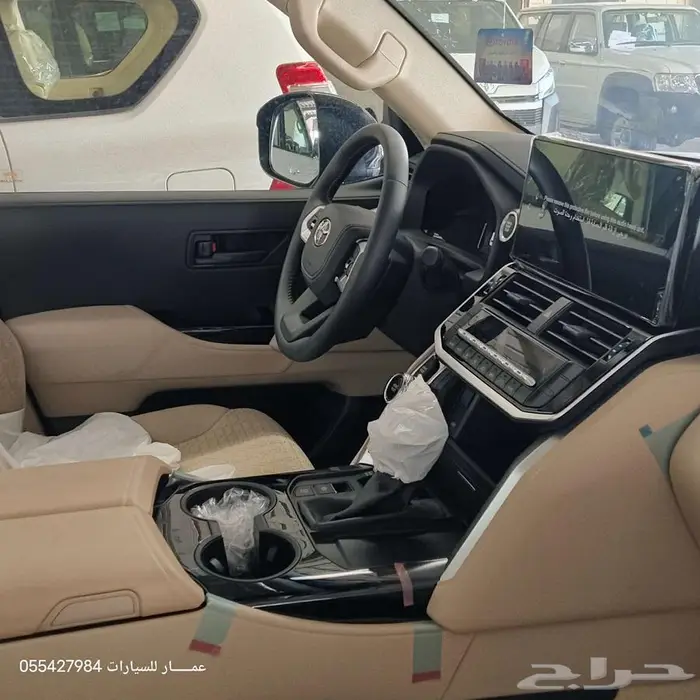 تويوتا لاندكروزر GXR.L2 بنزين 2025 6