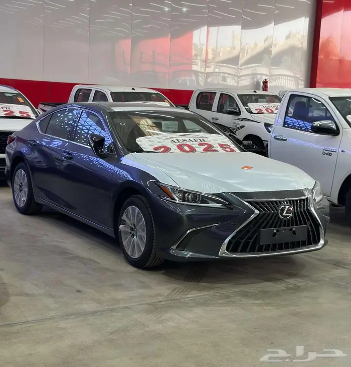 لكزس ES250AA 2025 سعودي الاقل سعرآ 0