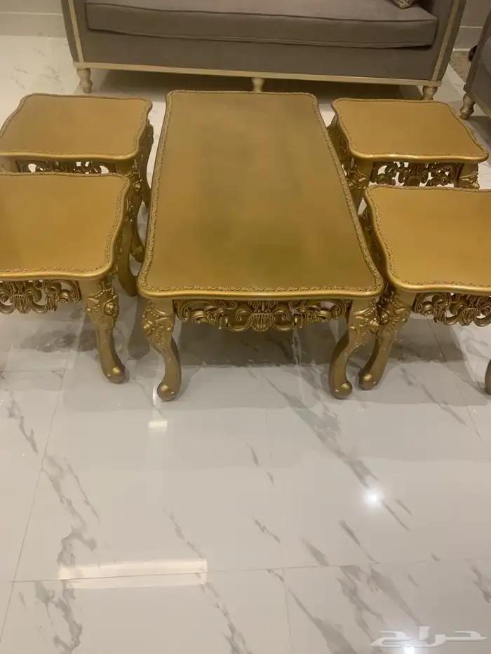 طاولات فقط فخمه 0