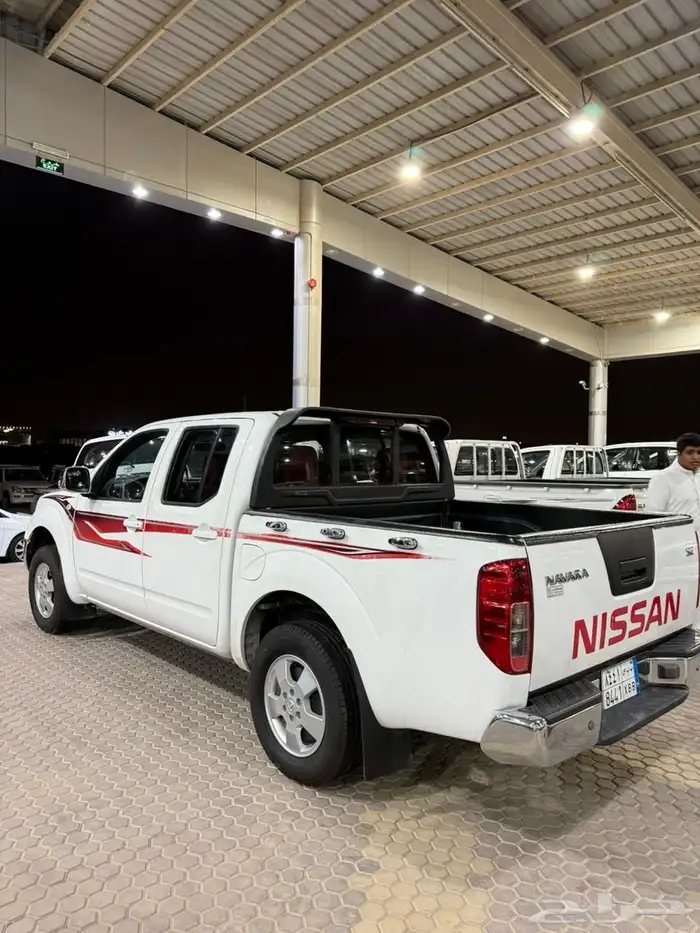 نيسان نافارا 4