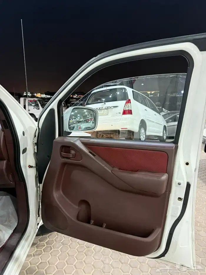 نيسان نافارا 13