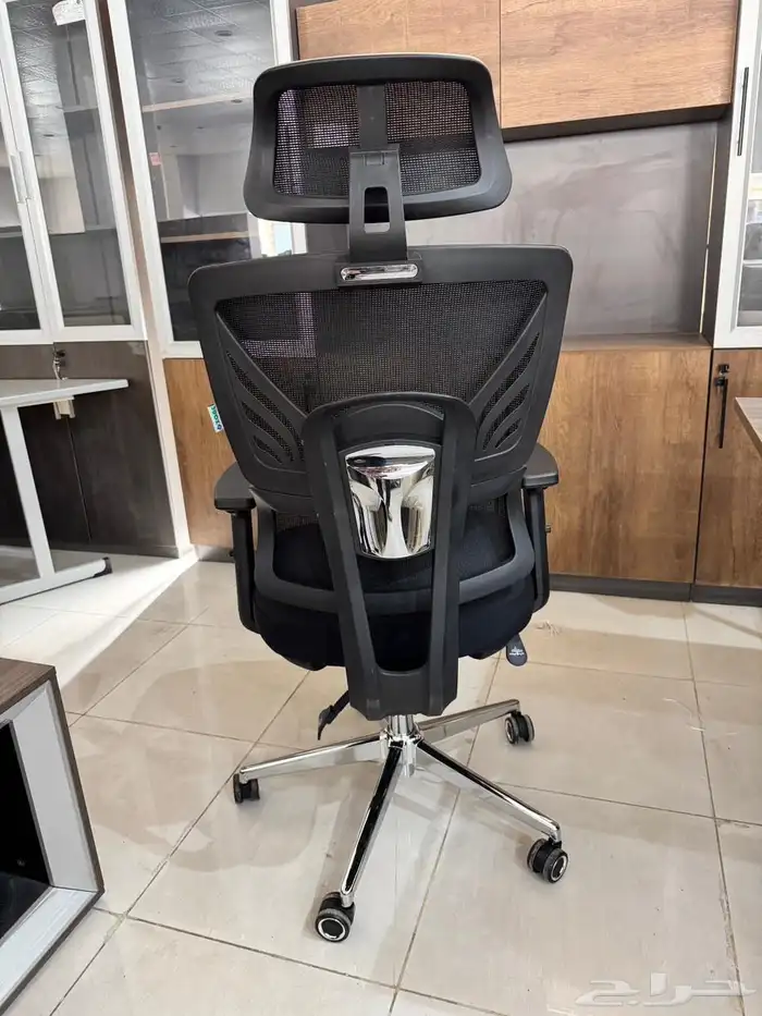 كرسي مكتبي بتصميم أنيق ومريح 7