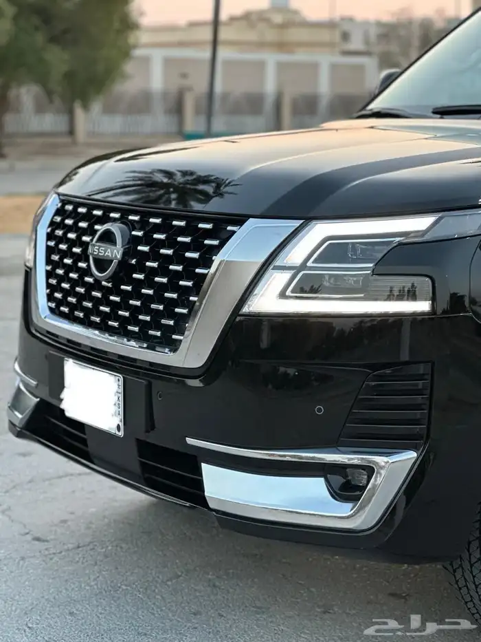 باترول 2023 تيتانيوم 8 سلندر 400 فل كامل مالك واحد 3