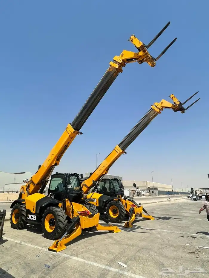مان لفت تلهندر سيزر لفت جي سي بي فوركلفت 1