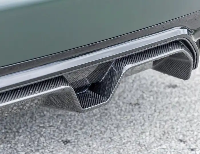 للبيع BMW - M5 - Cs موديل 2022 شبه اصفار وارد كندا 12