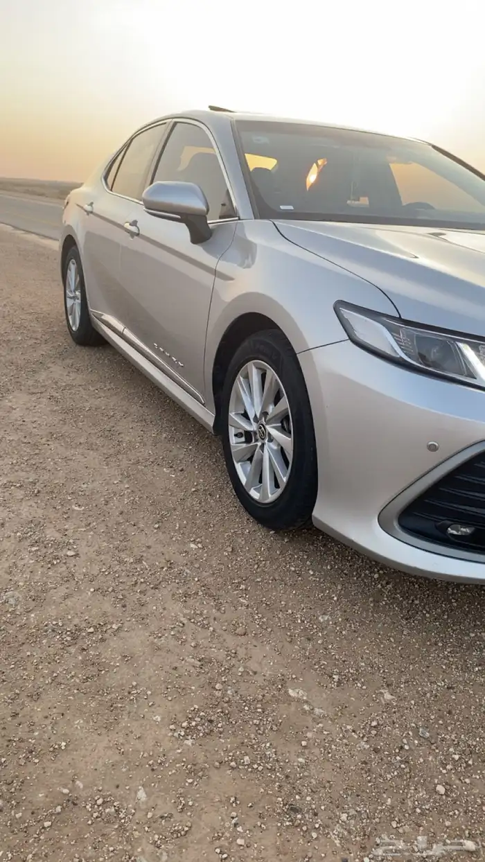 للبيع كامري 2022GLE وكاله 4