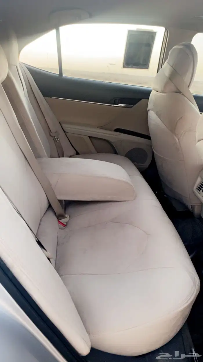 للبيع كامري 2022GLE وكاله 19
