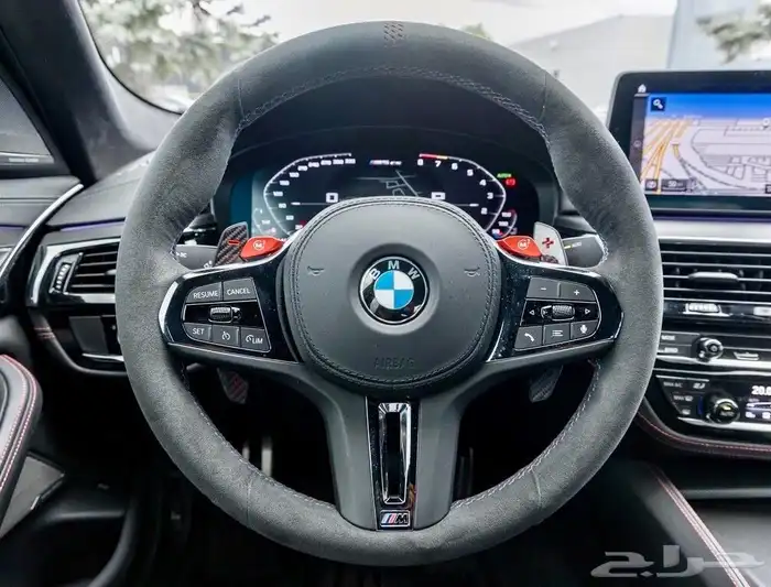 للبيع BMW - M5 - Cs موديل 2022 شبه اصفار وارد كندا 18