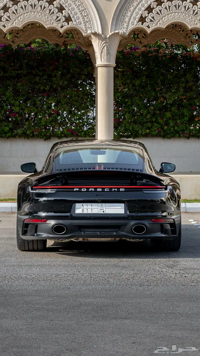 بورش كاريرا911 اس موصفات خاصة 1