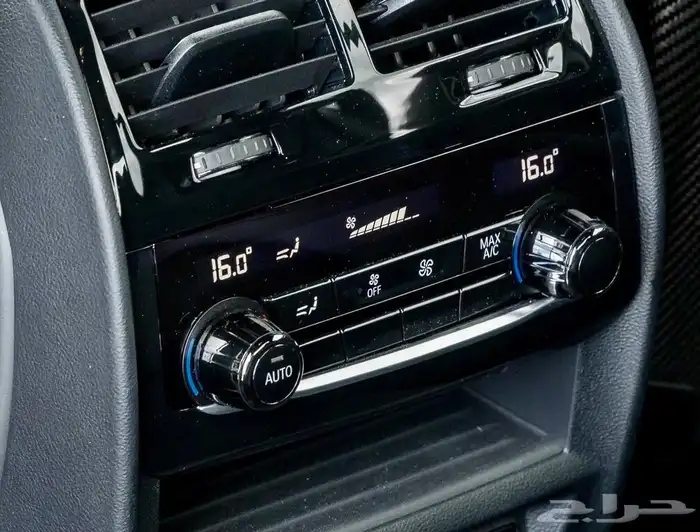 للبيع BMW - M5 - Cs موديل 2022 شبه اصفار وارد كندا 38