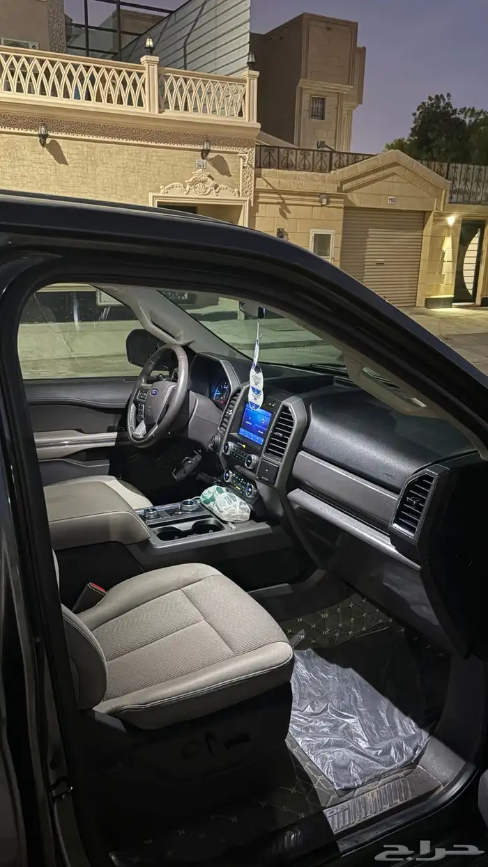 اكسبدشن 2020 xlt 28