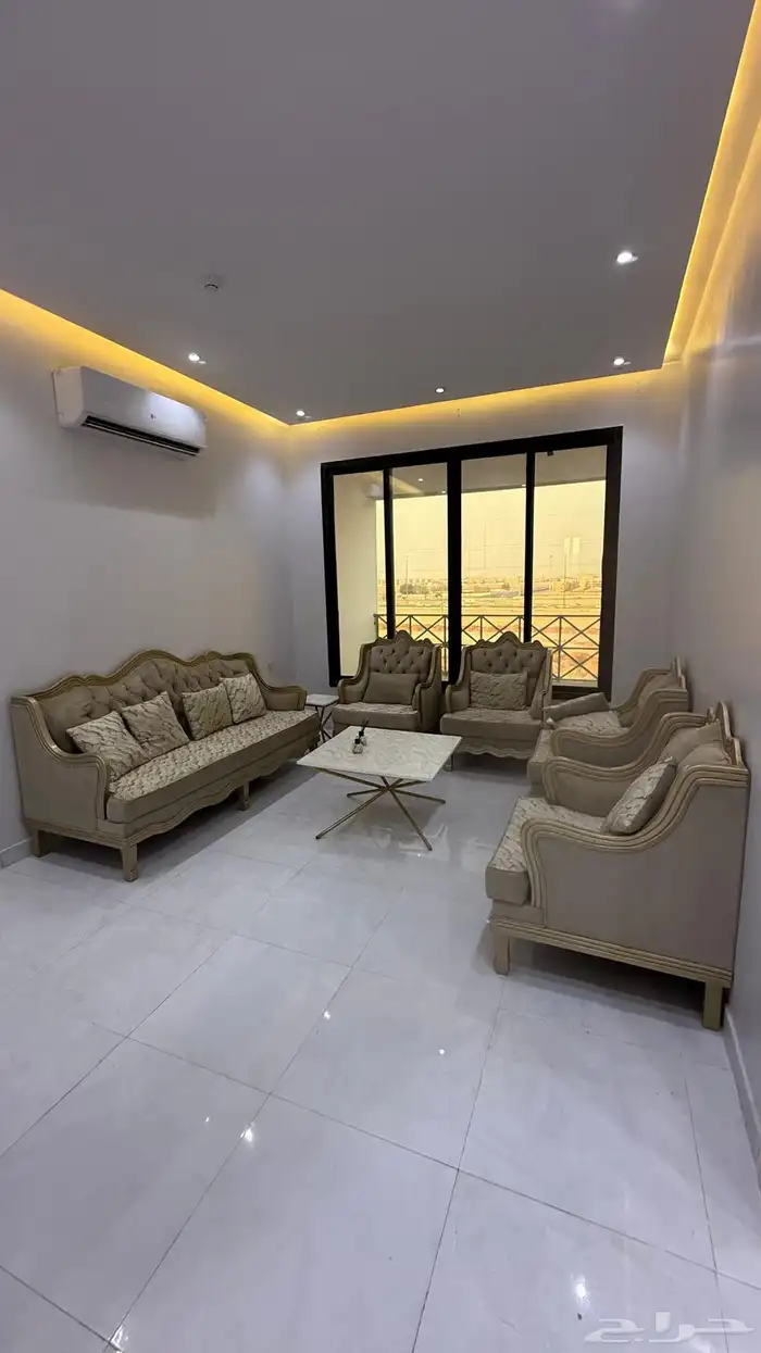 شقة للبيع بسعر جيد سكن واستثمار 4