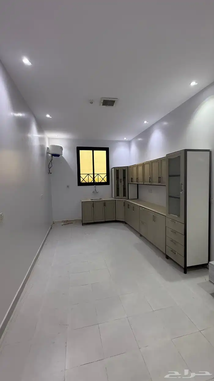 شقة للبيع بسعر جيد سكن واستثمار 2