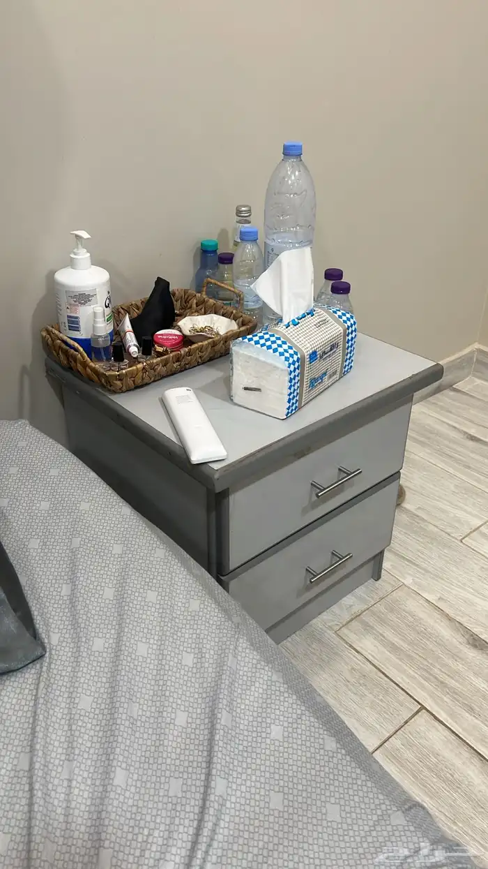 خشب طاولات 1