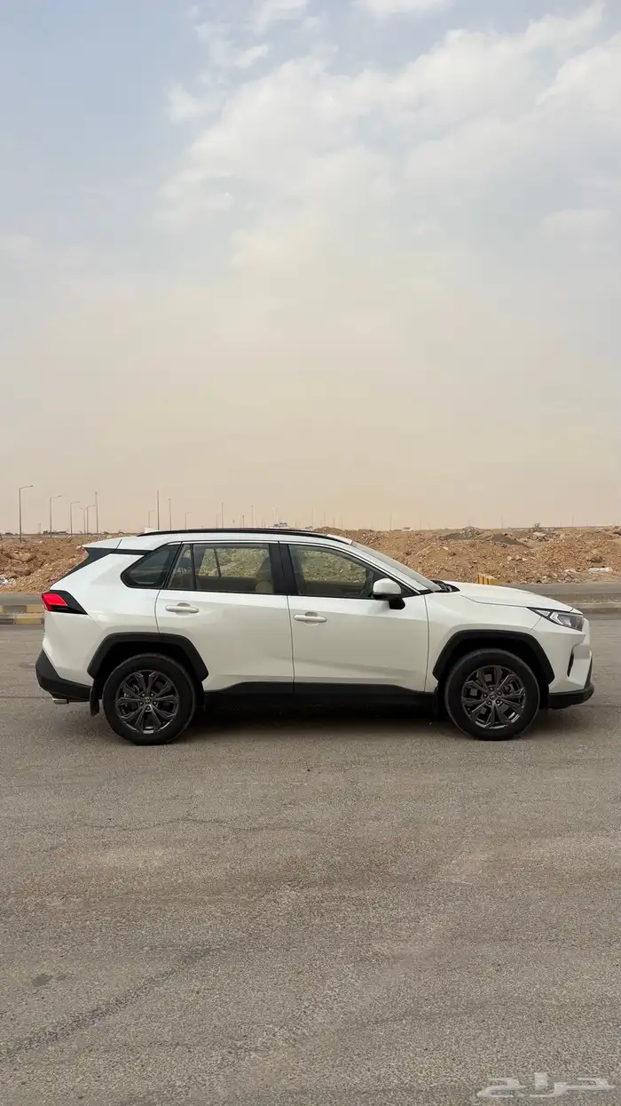 للبيع تايوتا راف فور 2022 XLE 4WD 4