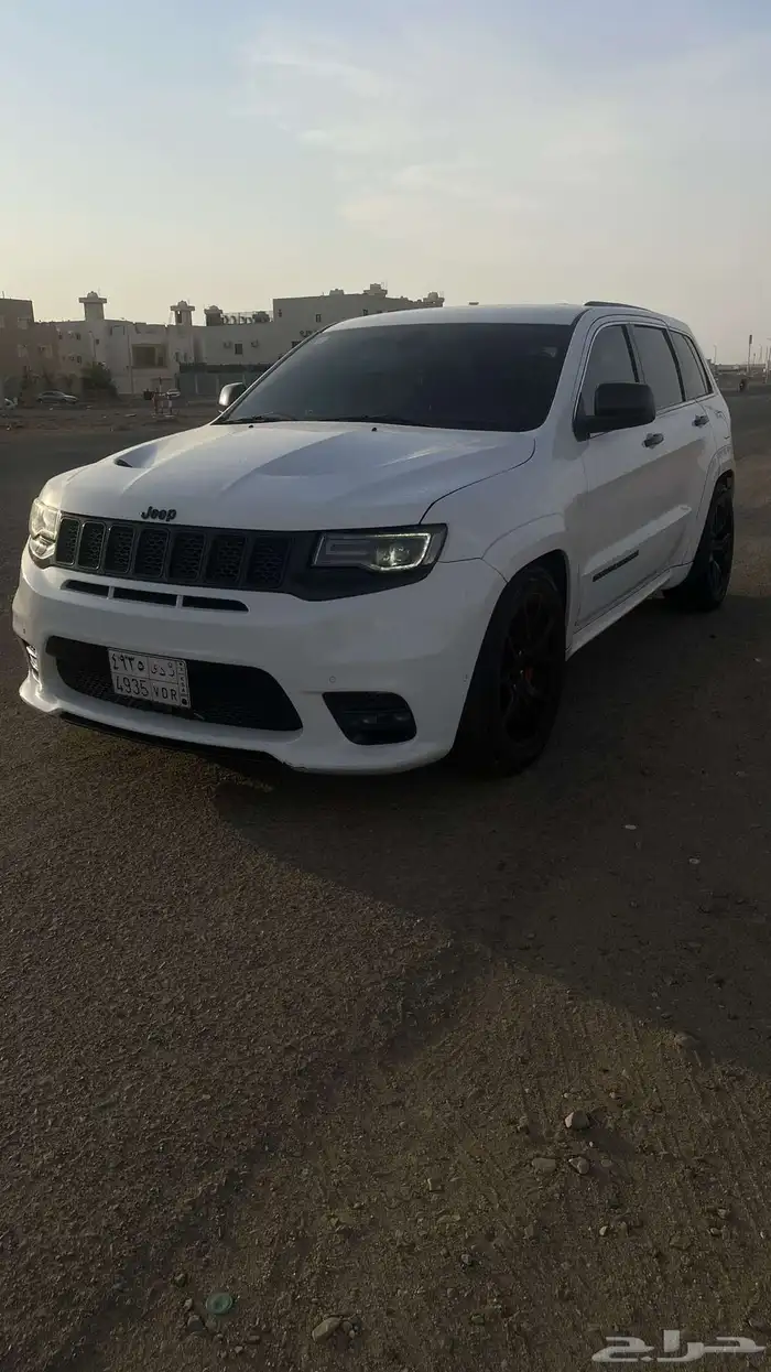 جيب قراند شروكي 13 11