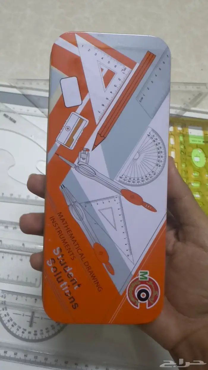 لوحة الرسم الهندسي 7