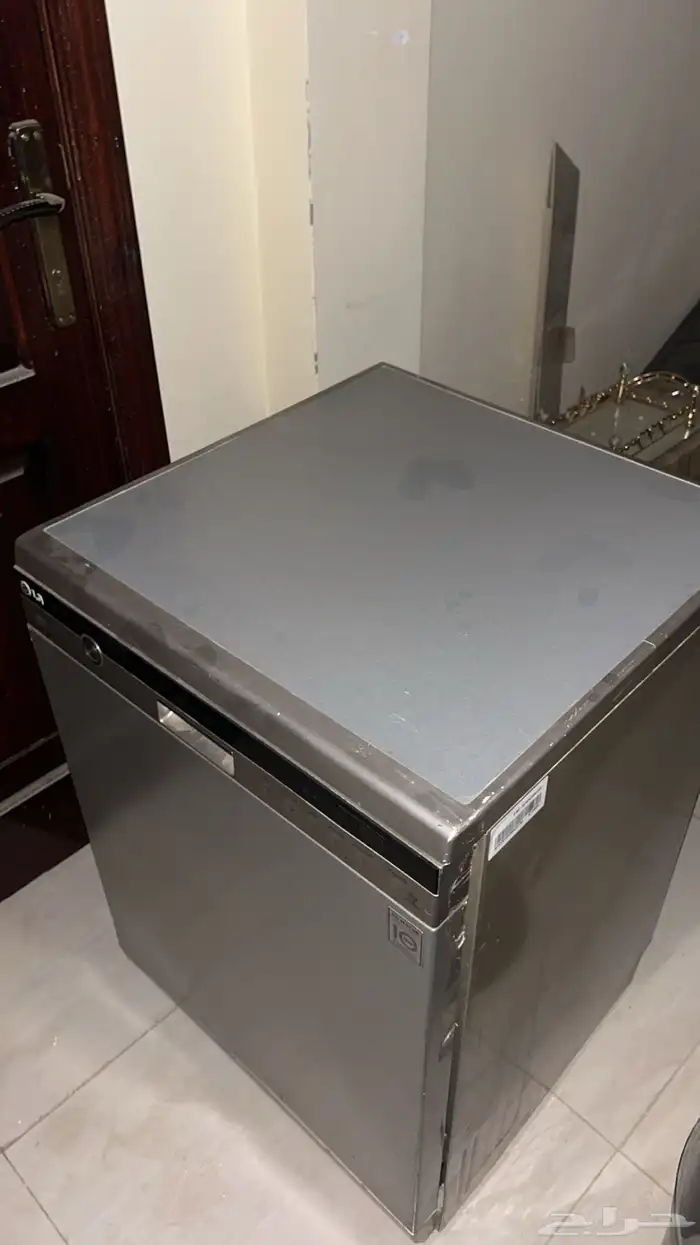 مكيف شباك نظيف ومغسلة مواعين من LG نظيفه 1