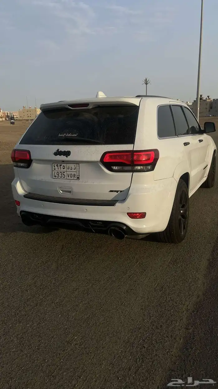 جيب قراند شروكي 13 8