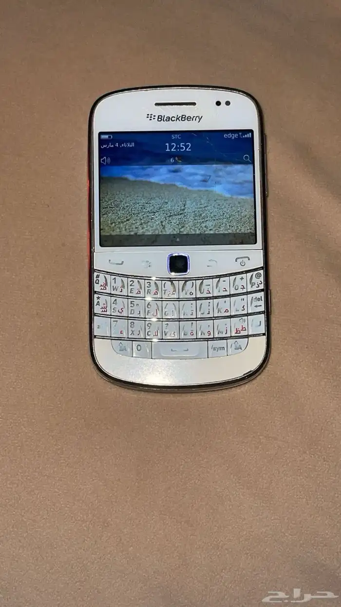 بلاك بيري 9900 1