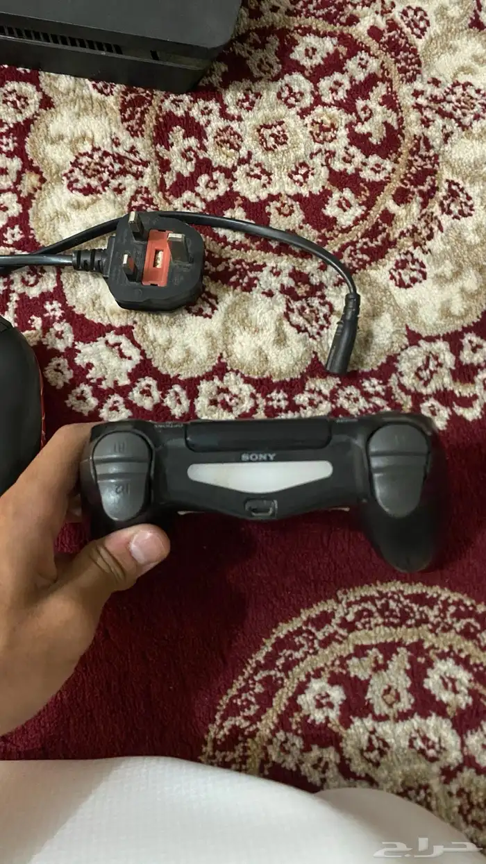 بلاستيشن 4 للبيع 3