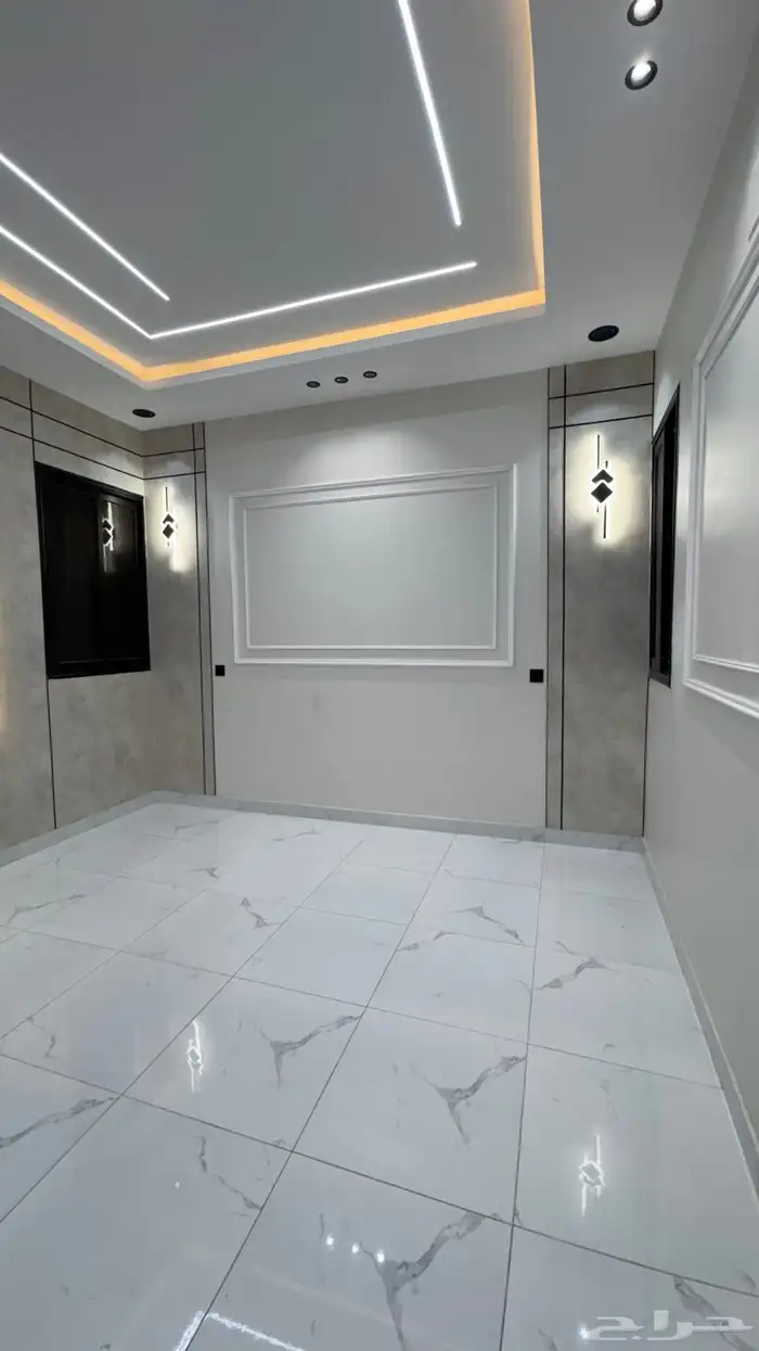 للبيع شقق ارضيه ببايكه سياره وعلوى مع سطح مخطط الراجحي 6