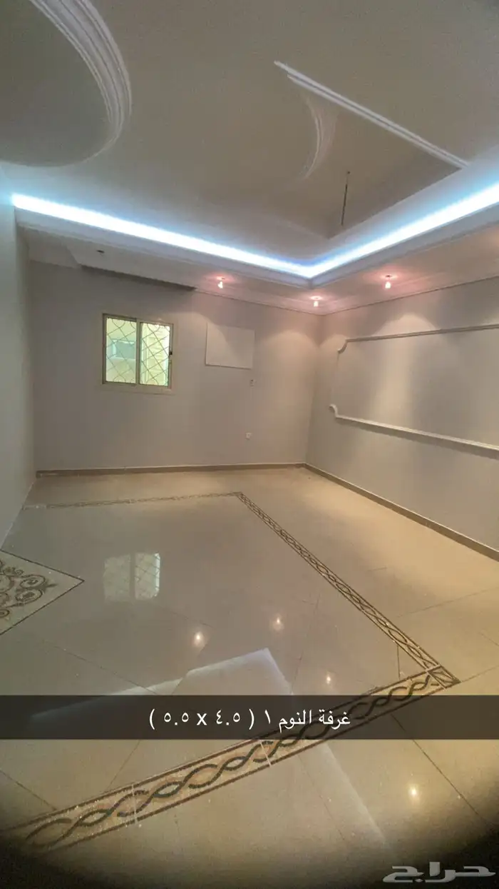 دور للإيجار مع غرفة حارس بحي الأجواد 7