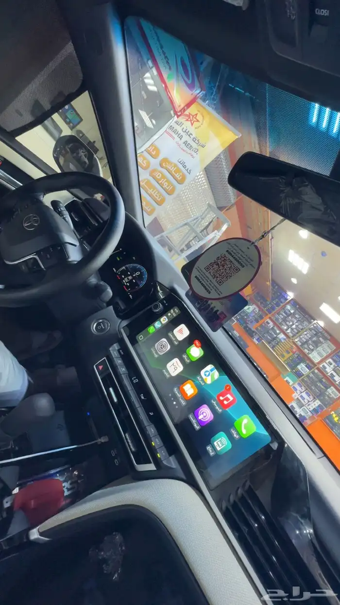 شاشه كامري 2025 1