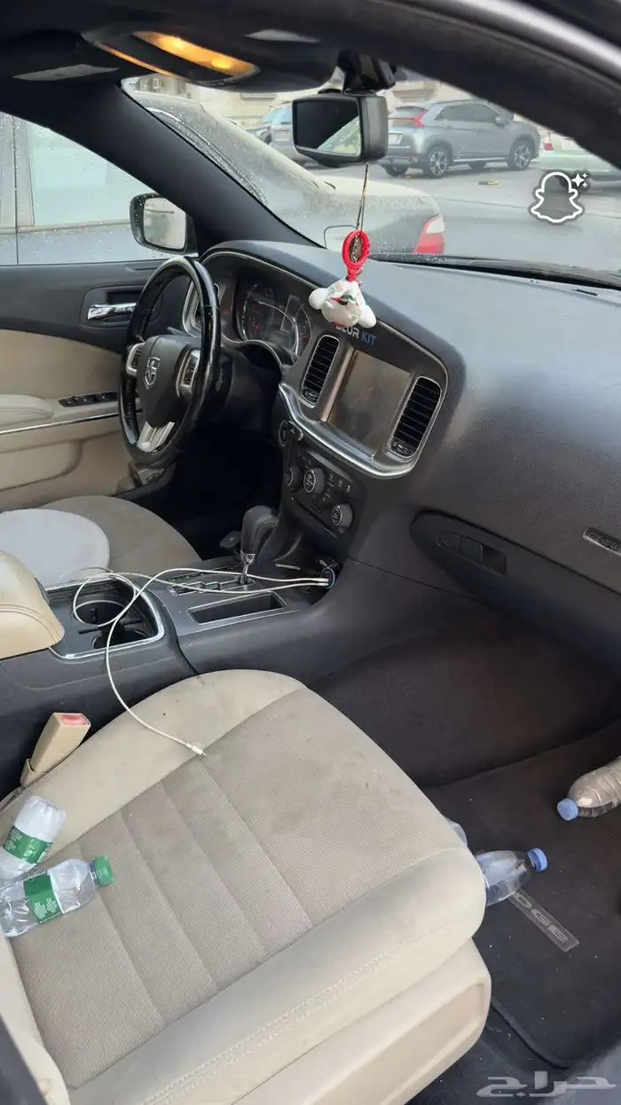 دوج تشارجر 2012 V8 13