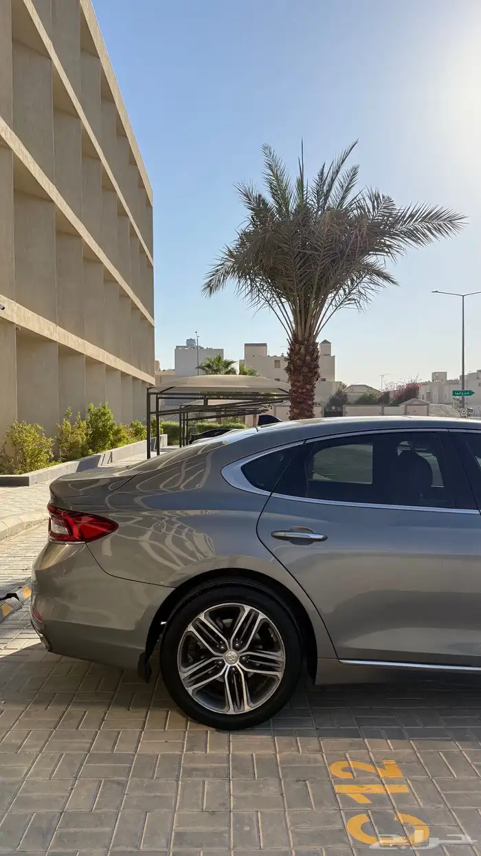 ازيرا 2018 سمارت 8
