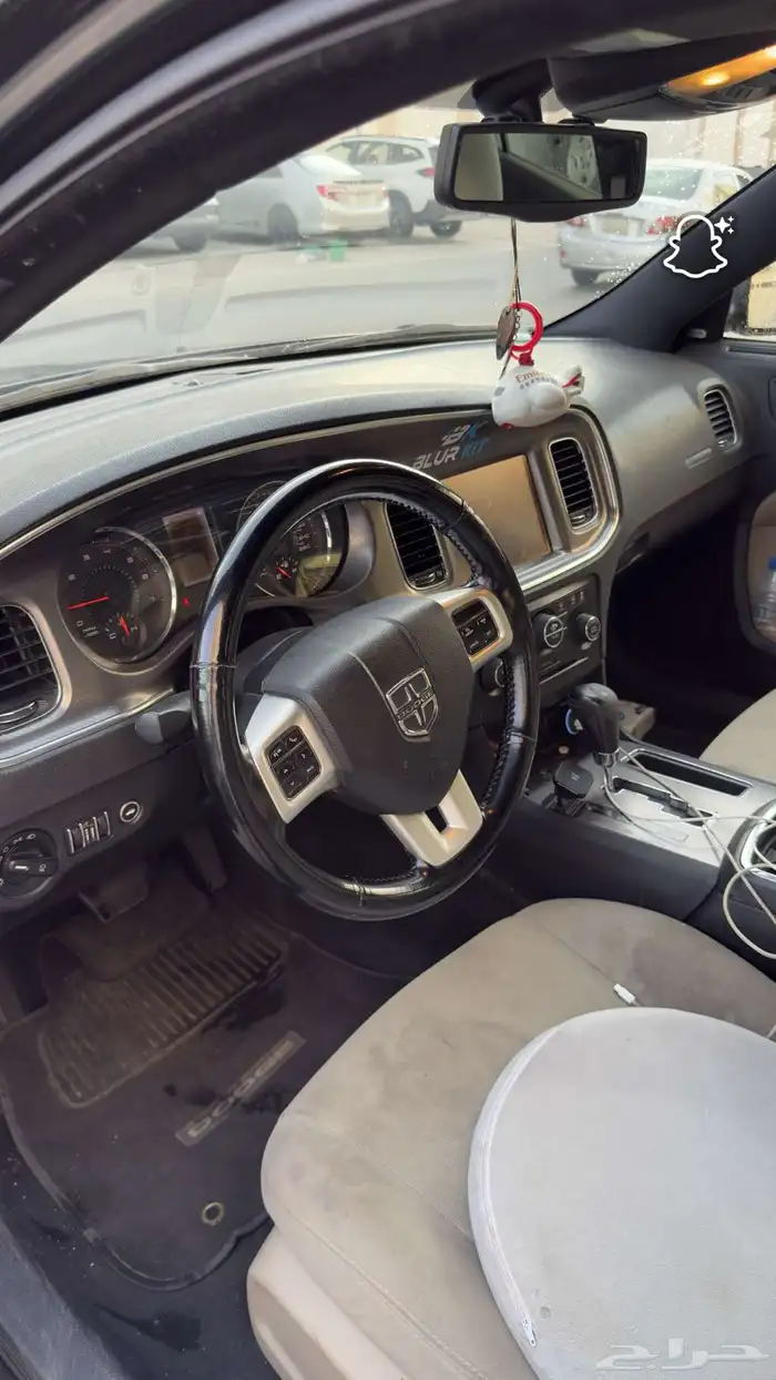 دوج تشارجر 2012 V8 8