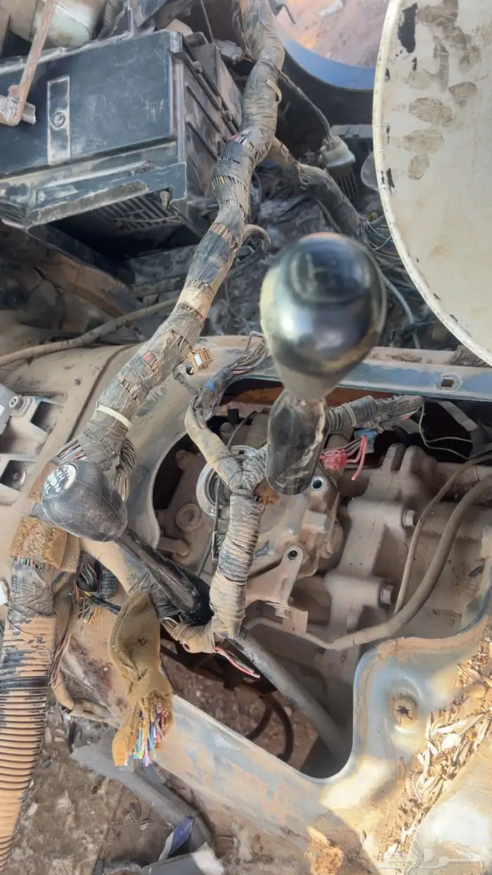 جيب نيسان 98 بيع بالقطع 12