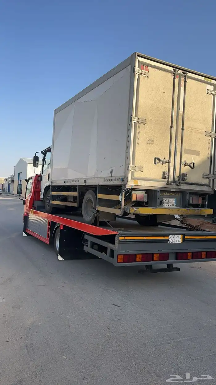 سطحة عرعر هدروليك 1