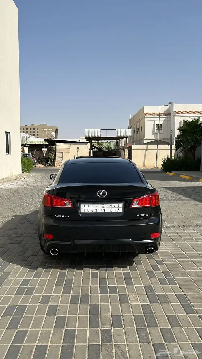 لكزس 2009 is 8
