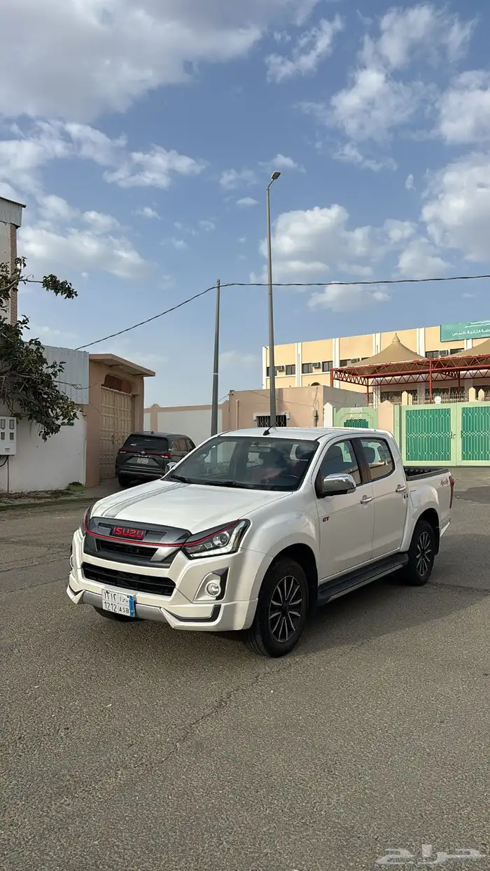 دي ماكس 2020 لوحه مميزه 0