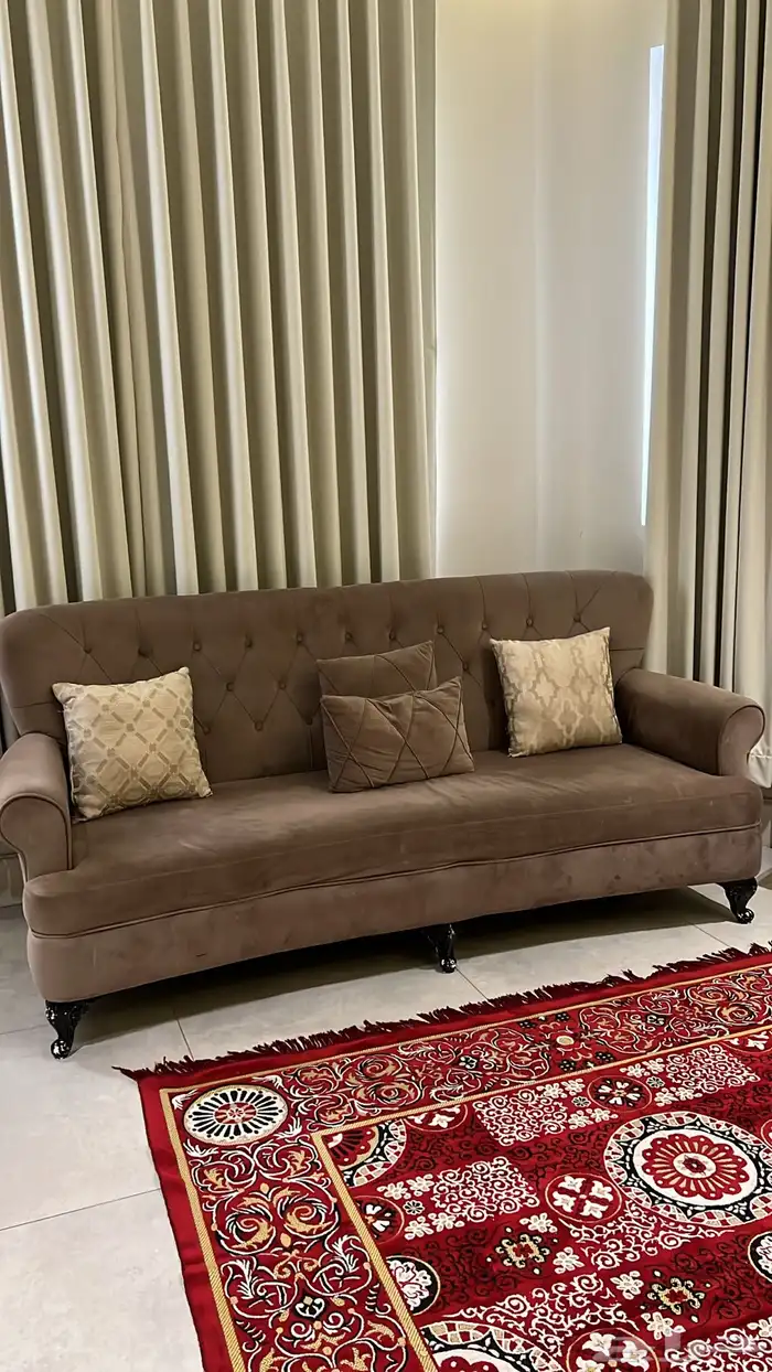 كنب مستعمل نظيف ومرتب 1