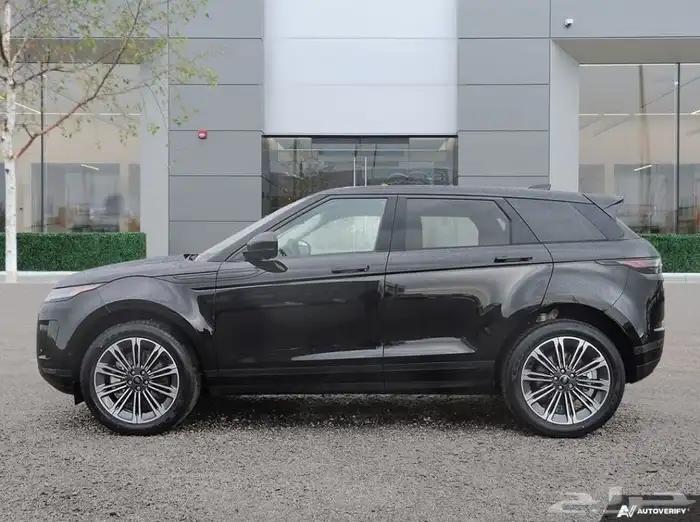 رانج روفر ايفوك اس Range Rover Evoque S موديل 2025 4