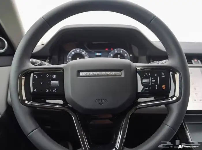 رانج روفر ايفوك اس Range Rover Evoque S موديل 2025 12