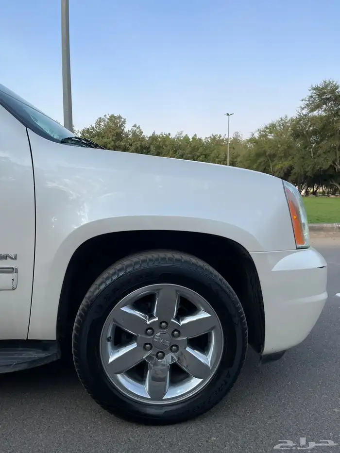 يوكن 2013 SLT 13
