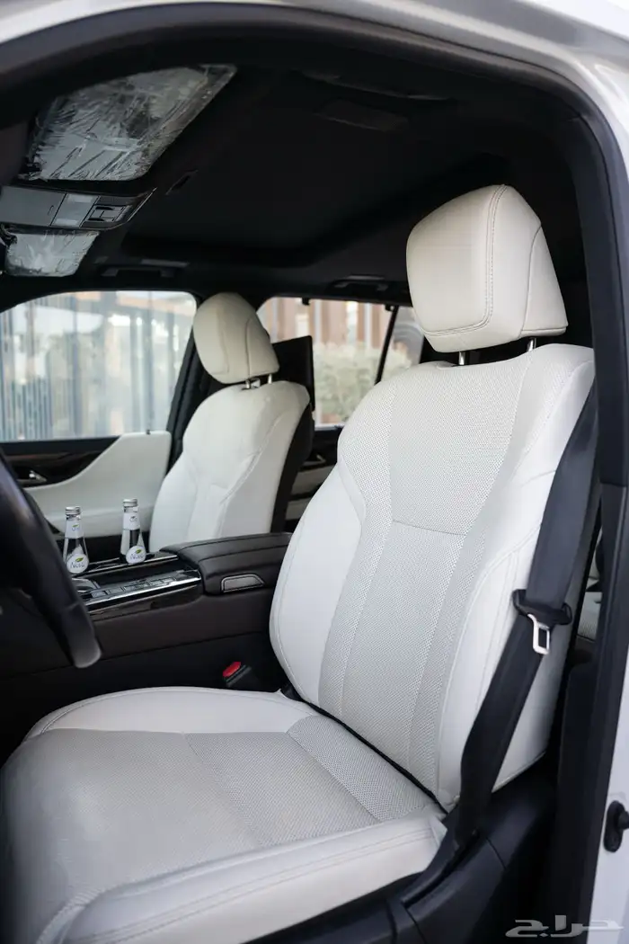 جيب لكزس ايجار 5