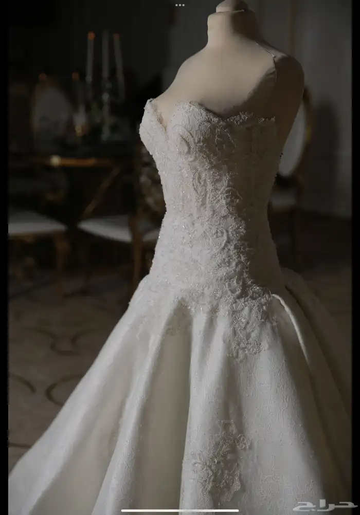 فستان زواج مع جميع الملحقات 1