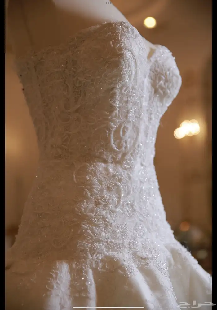 فستان زواج مع جميع الملحقات 3