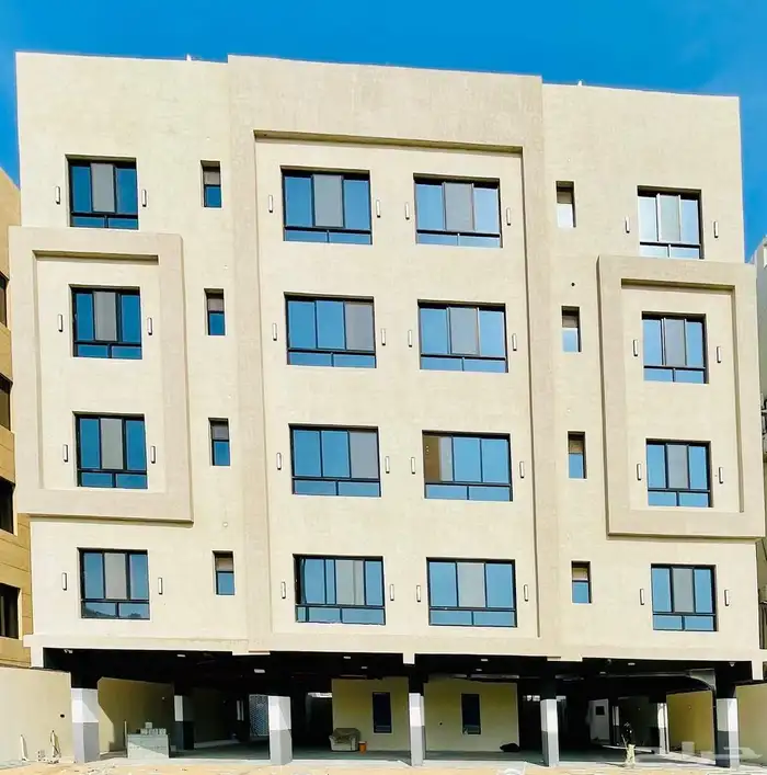 شقق الايجار 3 غرف ومطبخ و2 دور مياه سعر 34000 الف 0