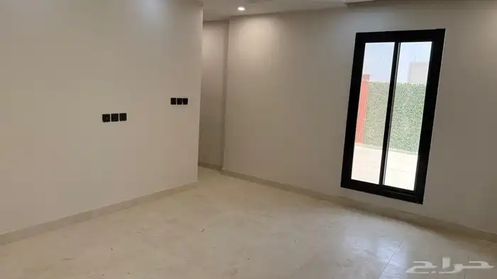 فيلا روف جديدة للإيجار مع سطح خاص في حي الريان مساحة 345م 19
