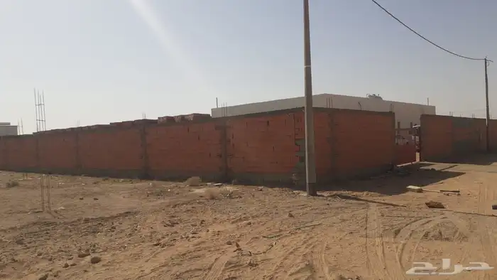 للتنازل مستودع قائم بصناعية حائل 2