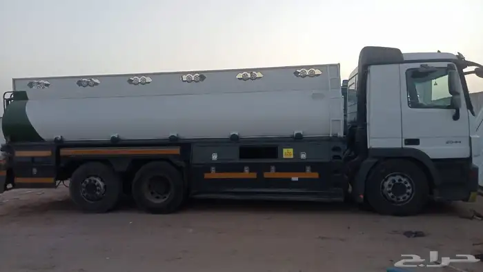 وايت ماء مديل 2012 6