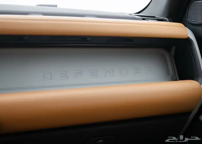 سعر ممتاز لاند روفر ديفندر Defender 110 P300 S موديل 2024 25