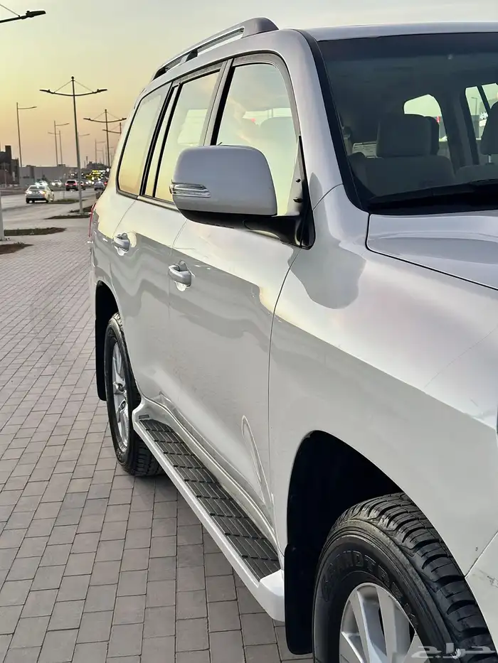 لاندكروزر جسكار 2 2019 وكالة 5