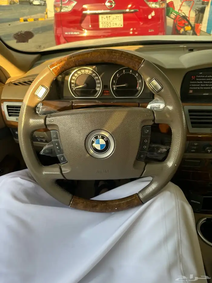 للبيع بي ام دبليو 730 نظيفة 11